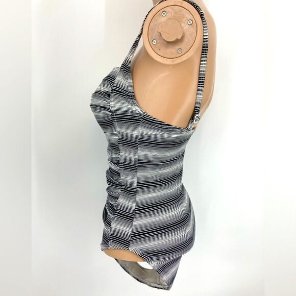 Bond-Eye Australia Twist Top One Piece Swimsuit SZ 6 - Picture 6 of 9